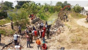 Kolaborasi Darurat Kekeringan di Kecamatan Pebayuran, Desa Karang Harja: Warga dan Pemerintah Bersatu Tangani Dampak Kemarau