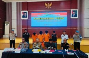 Polres Metro Bekasi Tangkap 4 Pelaku Tawuran Maut di Pebayuran, Remaja Tewas Dibacok