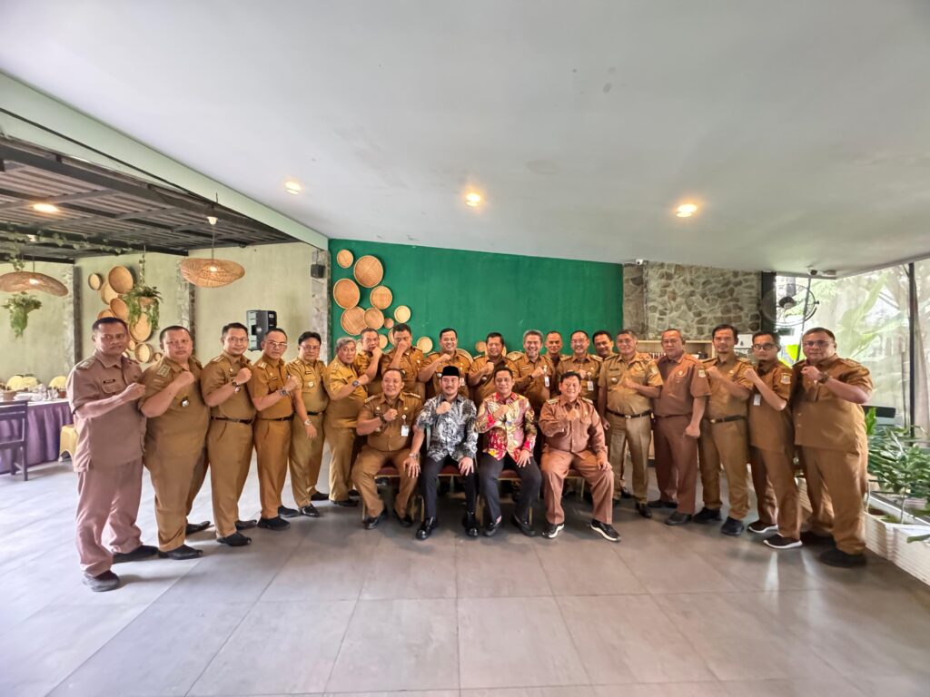 Bupati dan Wakil Bupati Bekasi Terpilih Bahas Program Unggulan dengan 23 Camat