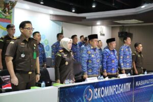 Kejari Kabupaten Bekasi Sosialisasikan Aplikasi “Jaksa Garda Desa” ke Seluruh Desa