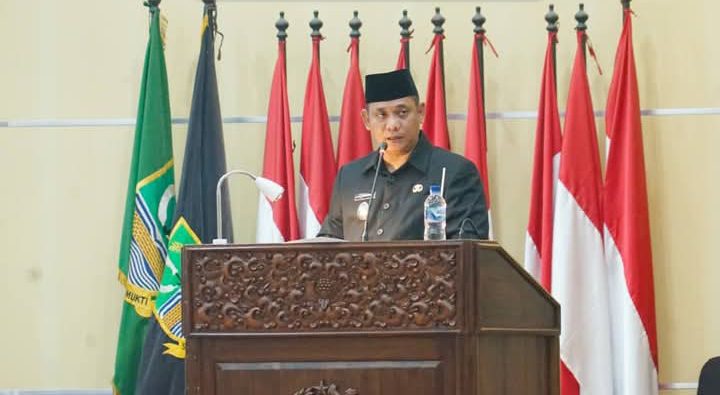 Plt. Bupati Bekasi Paparkan LKPJ 2025 dan Dorong Penguatan Regulasi Strategis di Paripurna DPRD