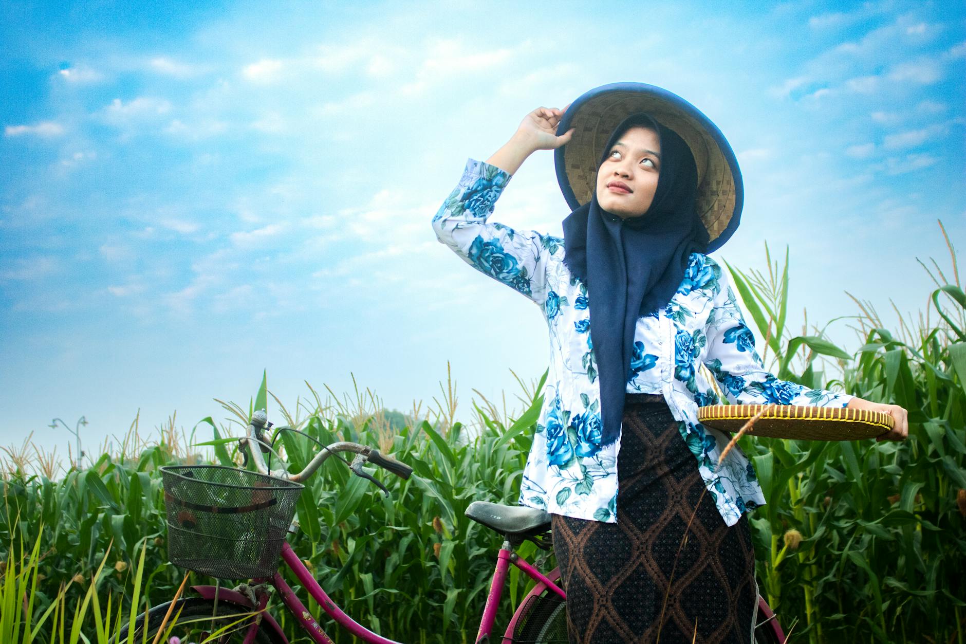 Informasi cuaca hari ini di Indonesia dengan prakiraan cuaca terkini dan update langsung dari sumber terpercaya