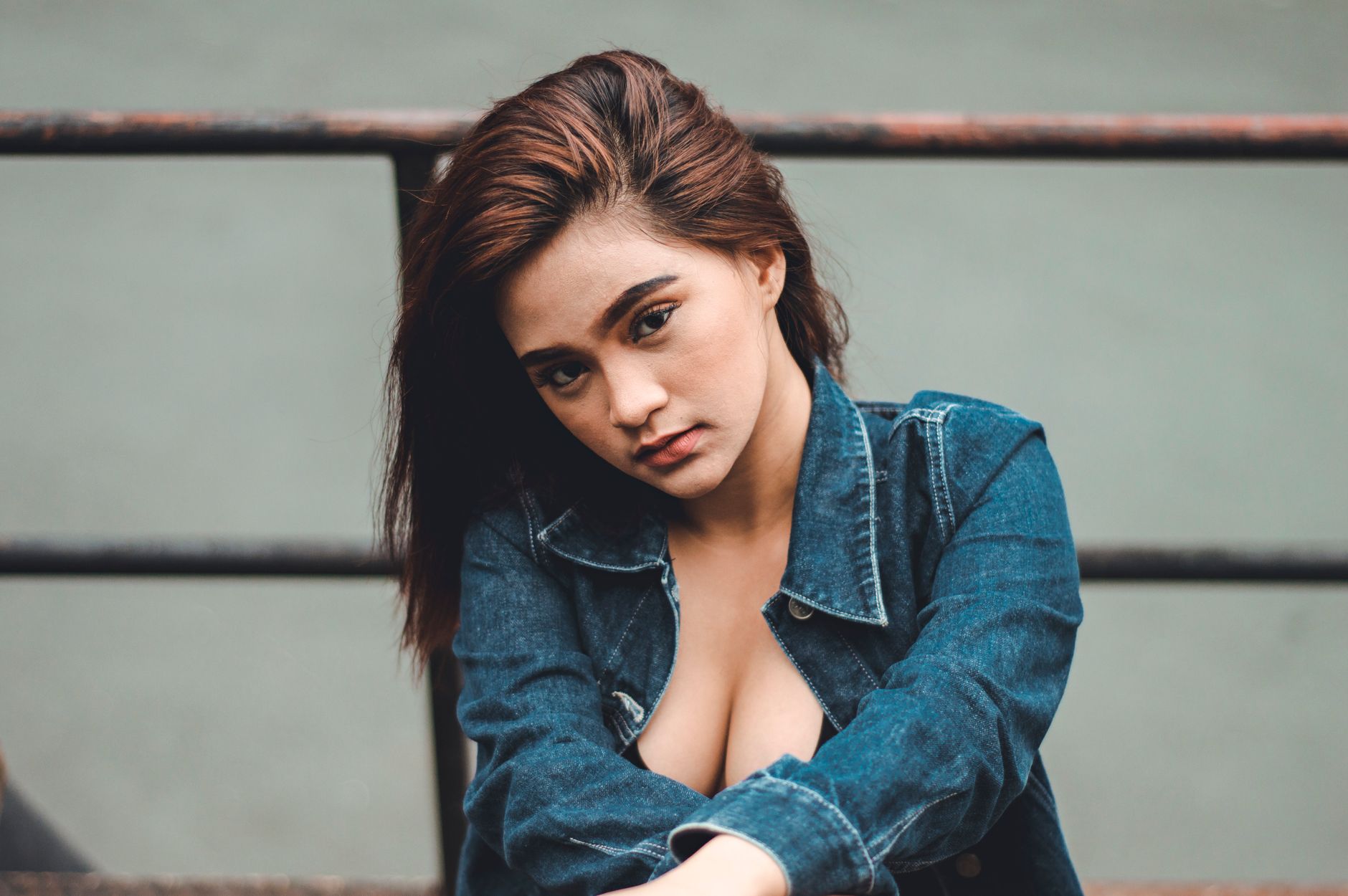 Gambar dokumentasi skandal artis paling populer minggu ini.