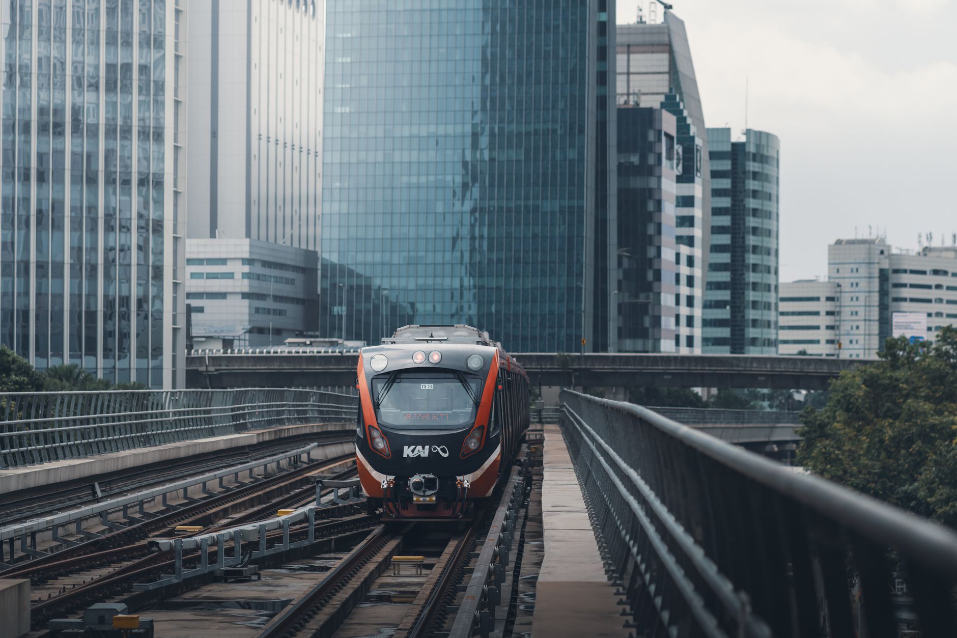 Berita teknologi Indonesia terkini: inovasi AI, startup, dan gadget terbaru