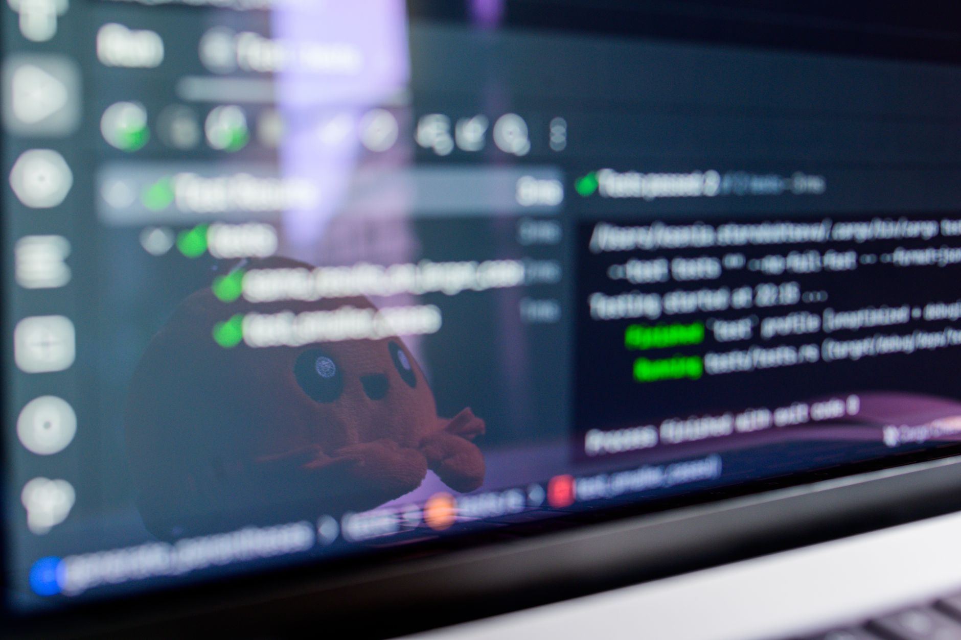 Software komputer modern dengan antarmuka intuitif untuk produktivitas maksimal