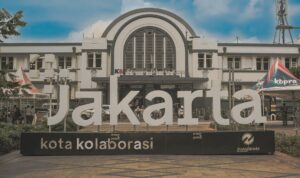 Kota Bekasi terlihat megah dari ketinggian dengan gedung pencakar langit dan perkembangan modern yang pesat